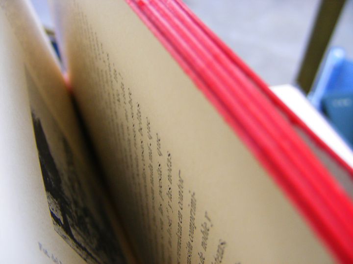 biblioteca 212 copy.jpg